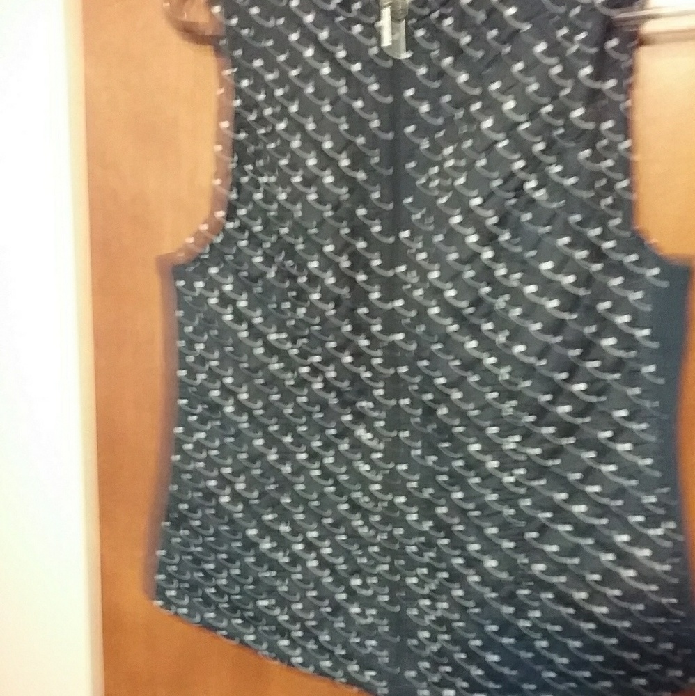 Navy blue with white poke adopts vest